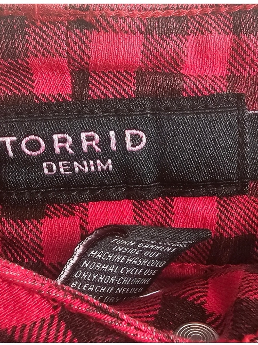 Torrid Size 18 Red and Black Plaid Skinny Jeans - Picture 2 of 2